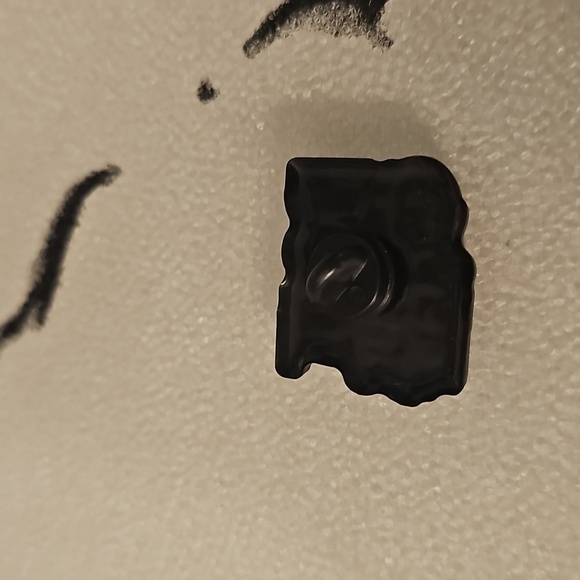 Colorful Motivational 'Do It Yourself' Rubber Pin - Picture 2 of 2